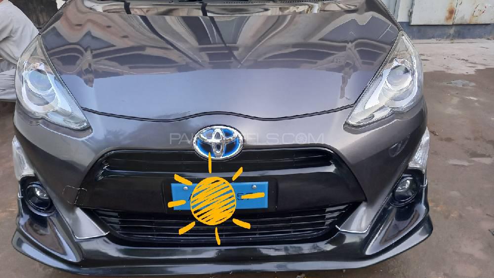 Toyota Aqua 2015 for Sale in Peshawar Image-1