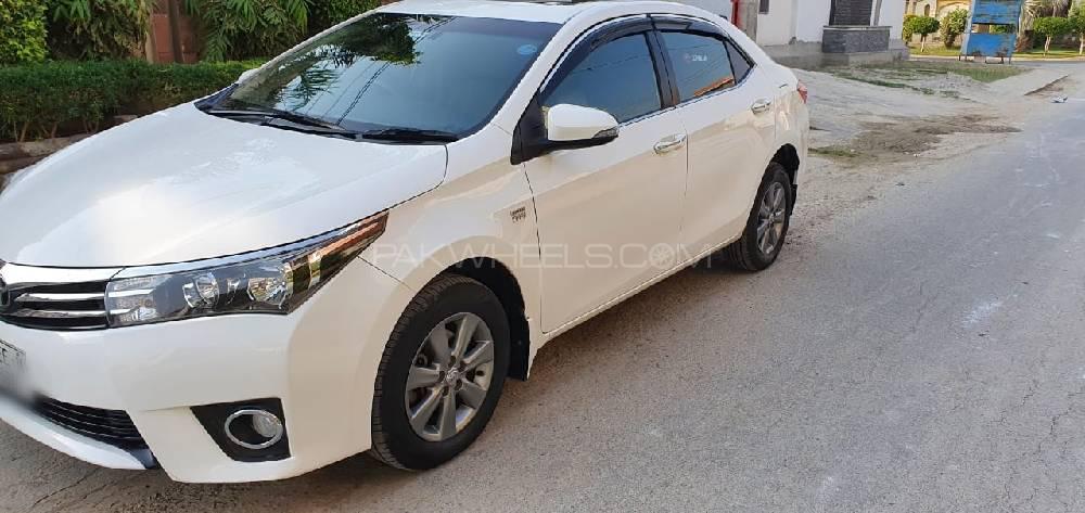 Toyota Corolla 2016 for Sale in Bahawalpur Toyota Corolla 2016 for Sale in Bahawalpur Image-3