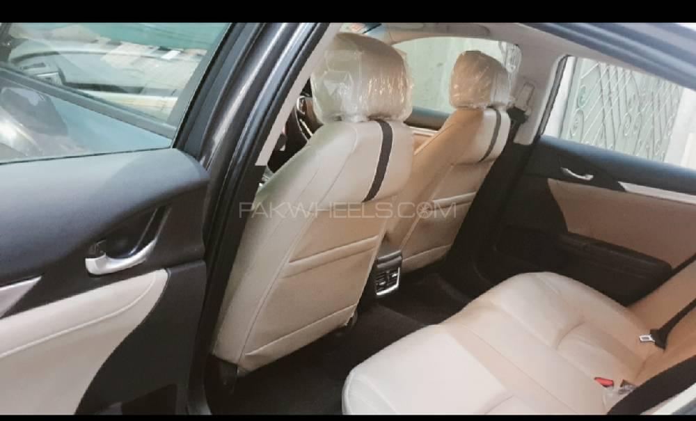 Honda Civic 2019 for Sale in Lahore Image-1