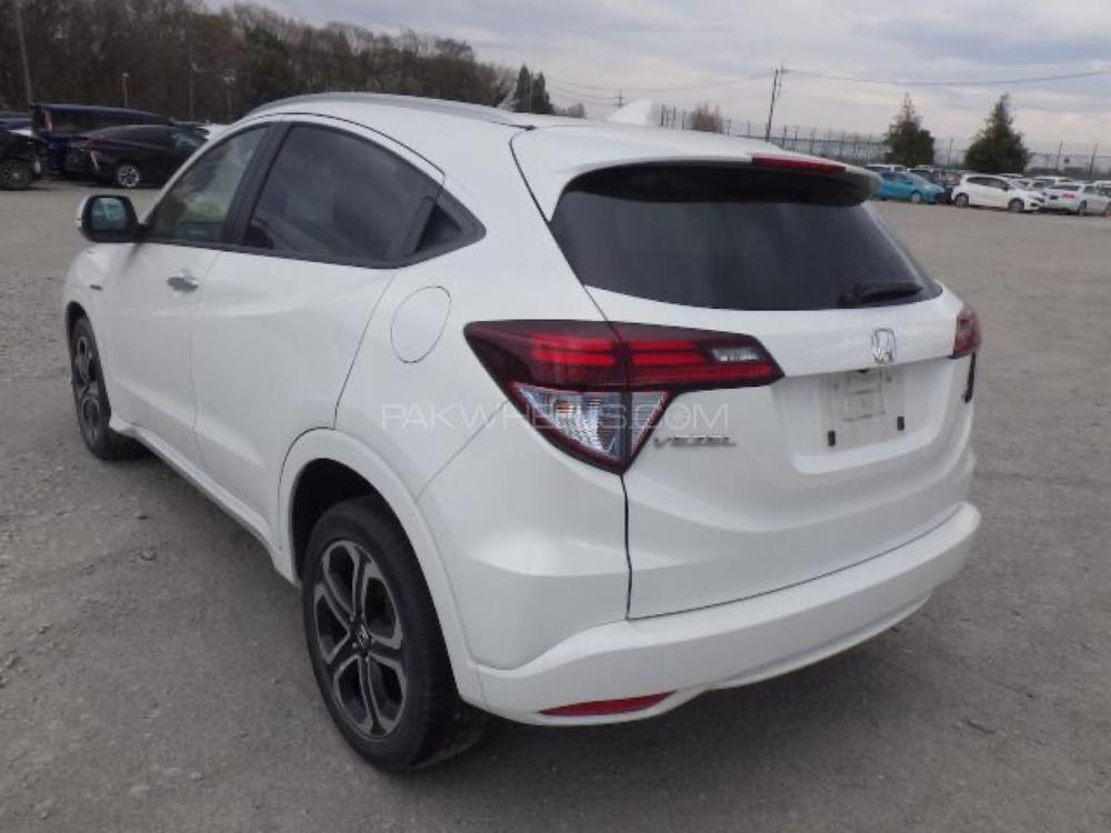 Honda Vezel 2016 for Sale in Islamabad Honda Vezel 2016 for Sale in Islamabad Image-4