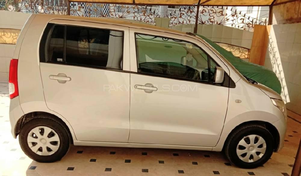 Suzuki Wagon R 2015 for Sale in Gujrat Suzuki Wagon R 2015 for Sale in Gujrat Image-2