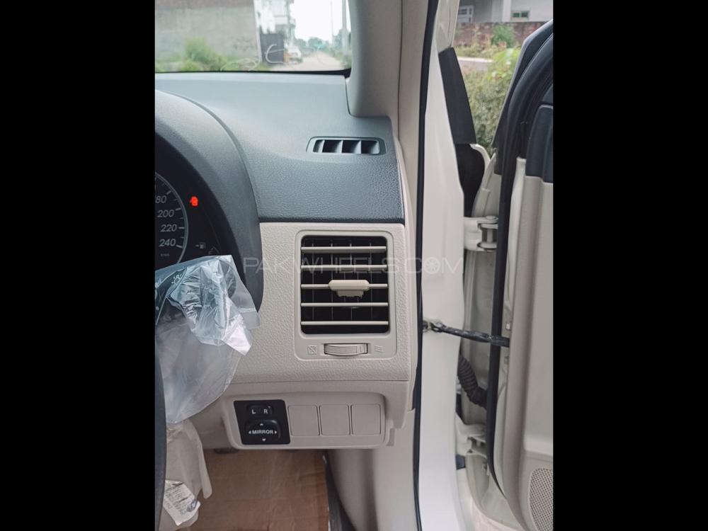 Toyota Corolla 2014 for Sale in Islamabad Toyota Corolla 2014 for Sale in Islamabad Image-8