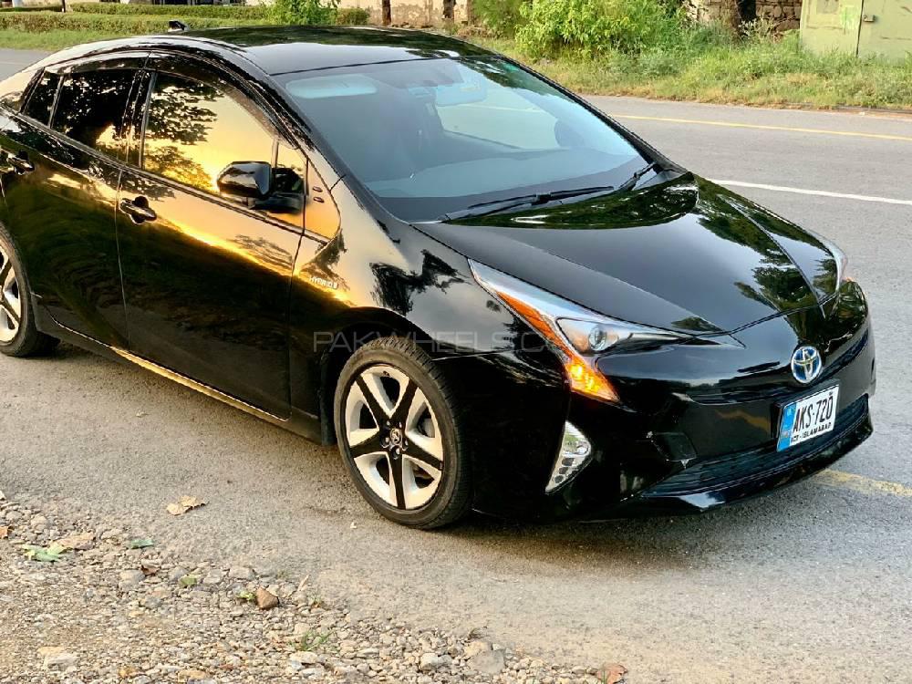 Toyota Prius 2016 for Sale in Rawalpindi Image-1