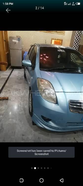 Toyota Vitz 2005 for Sale in Peshawar Image-1