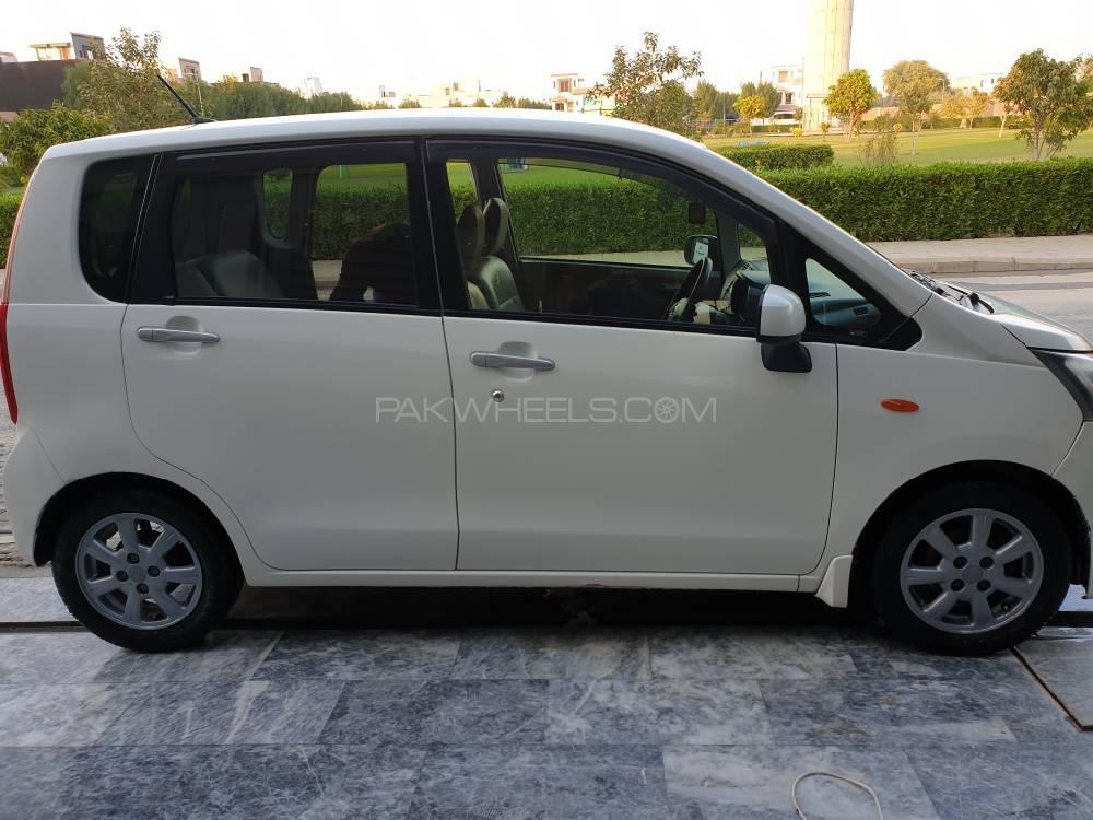 Daihatsu Move 2014 for Sale in Lahore Daihatsu Move 2014 for Sale in Lahore Image-5