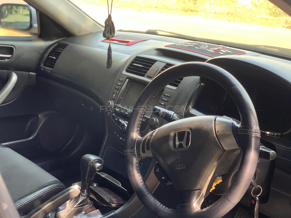 Honda Accord 2004 for Sale in Lahore Honda Accord 2004 for Sale in Lahore Image-13