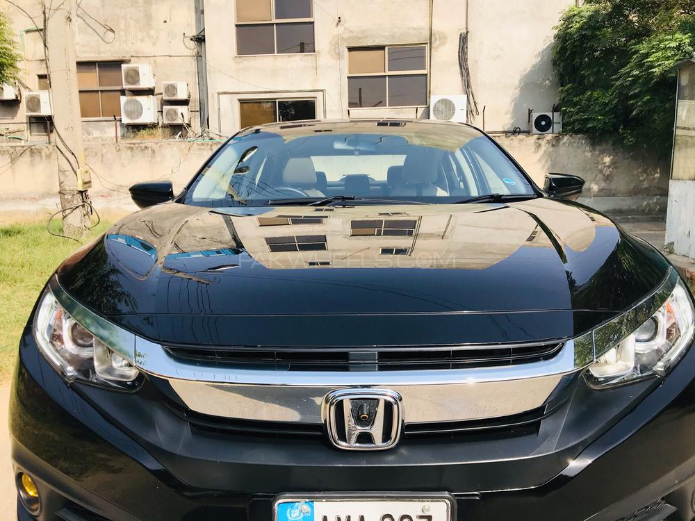 Honda Civic 2018 for Sale in Lahore Honda Civic 2018 for Sale in Lahore Image-11