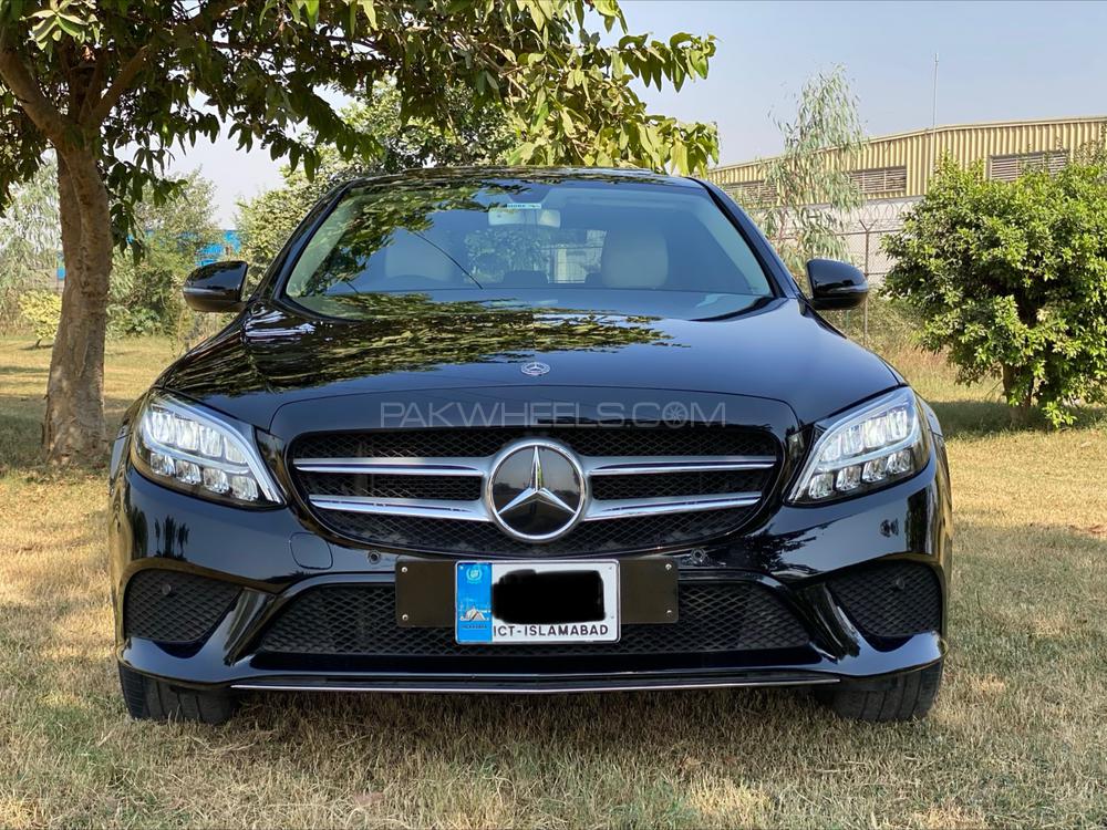 Mercedes Benz C Class 2019 for Sale in Lahore Image-1