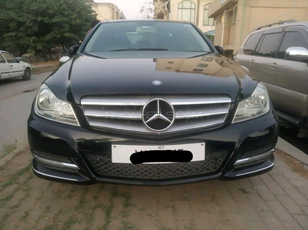 مرسڈیز بینز سی کلاس 2012 for Sale in اسلام آباد مرسڈیز بینز سی کلاس 2012 for Sale in اسلام آباد Image-3