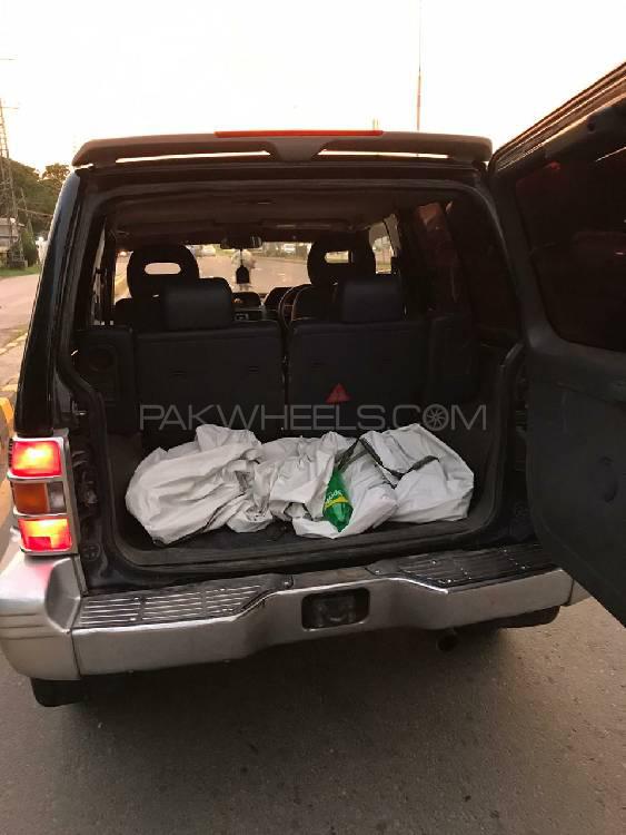 Mitsubishi Pajero 1992 for Sale in Lahore Mitsubishi Pajero 1992 for Sale in Lahore Image-12