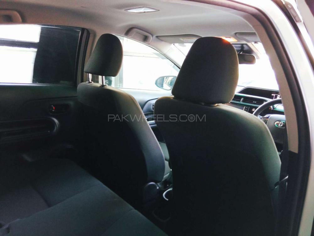 Toyota Aqua 2017 for Sale in Rawalpindi Toyota Aqua 2017 for Sale in Rawalpindi Image-8