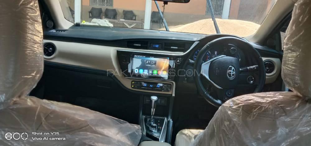 Toyota Corolla 2018 for Sale in Nowshera Virka Toyota Corolla 2018 for Sale in Nowshera Virka Image-9