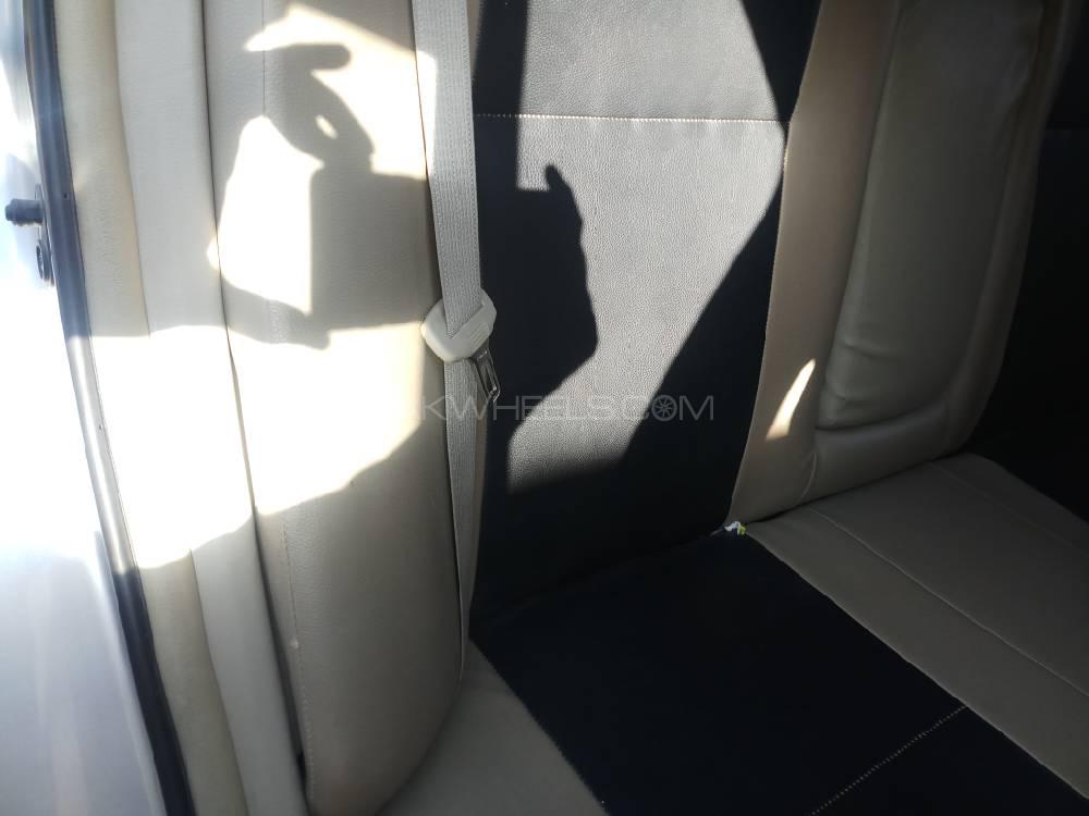 Toyota Corolla 2009 for Sale in Kohat Image-1
