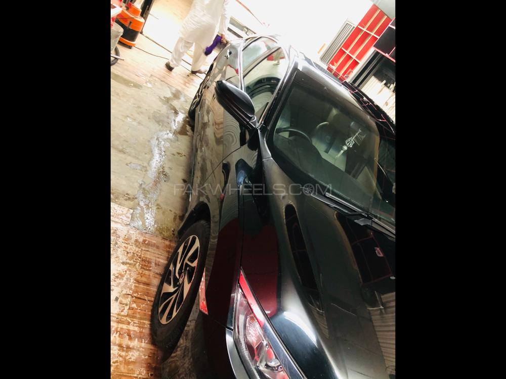 Honda Civic 2016 for Sale in Multan Honda Civic 2016 for Sale in Multan Image-12