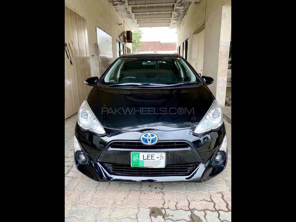 Toyota Aqua 2015 for Sale in Gujranwala Image-1
