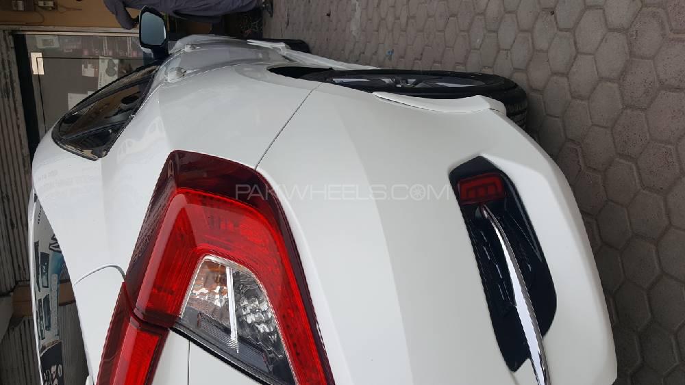 Honda Civic 2018 for Sale in Peshawar Honda Civic 2018 for Sale in Peshawar Image-3