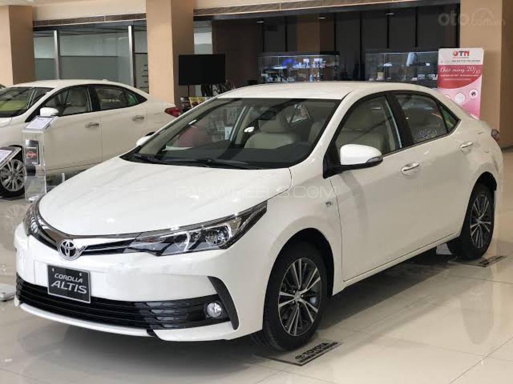 Toyota Corolla 2020 for Sale in Faisalabad Image-1