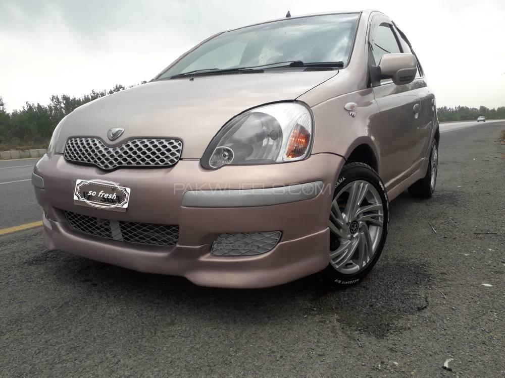 Toyota Vitz 2002 for Sale in Dera ismail khan Image-1