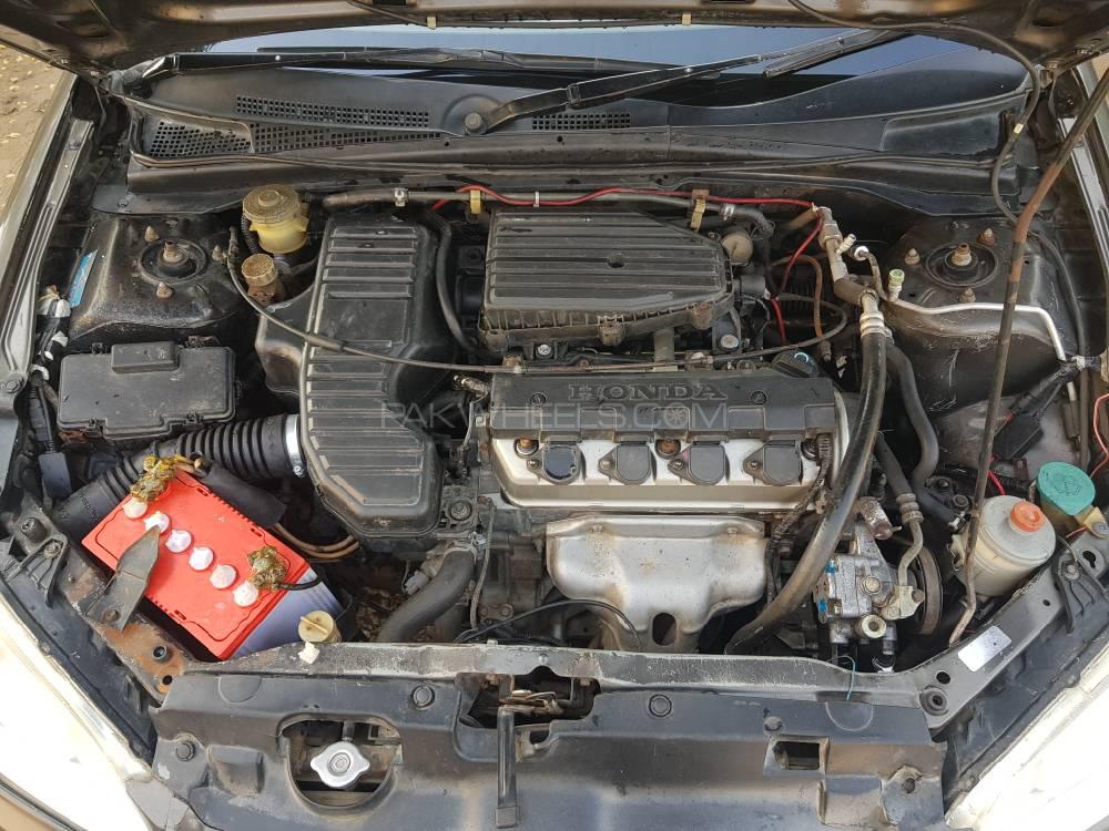 Honda Civic 2005 for Sale in Gujranwala Honda Civic 2005 for Sale in Gujranwala Image-4