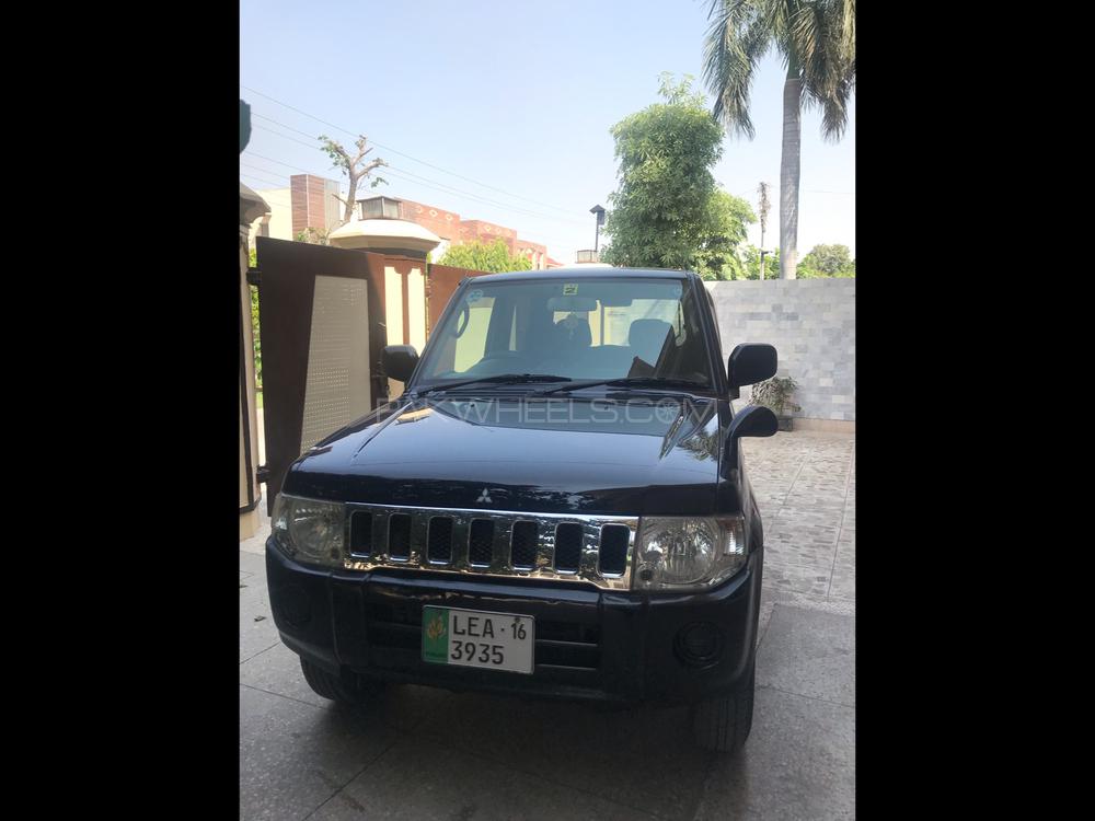 Mitsubishi Pajero Mini 2010 for Sale in Lahore Image-1