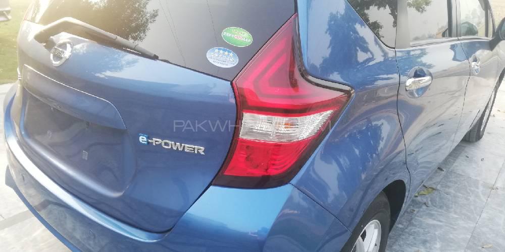 Nissan Note 2017 for Sale in Lahore Nissan Note 2017 for Sale in Lahore Image-6