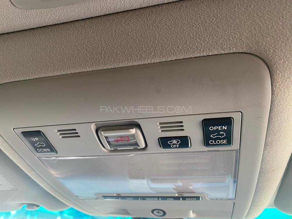 Toyota Land Cruiser 2010 for Sale in Islamabad Toyota Land Cruiser 2010 for Sale in Islamabad Image-9