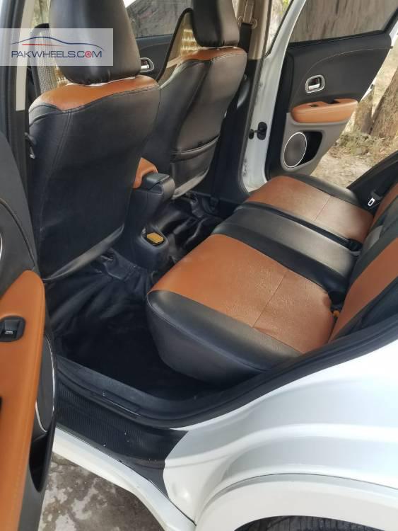 Honda Vezel 2016 for Sale in Rawalpindi Honda Vezel 2016 for Sale in Rawalpindi Image-10