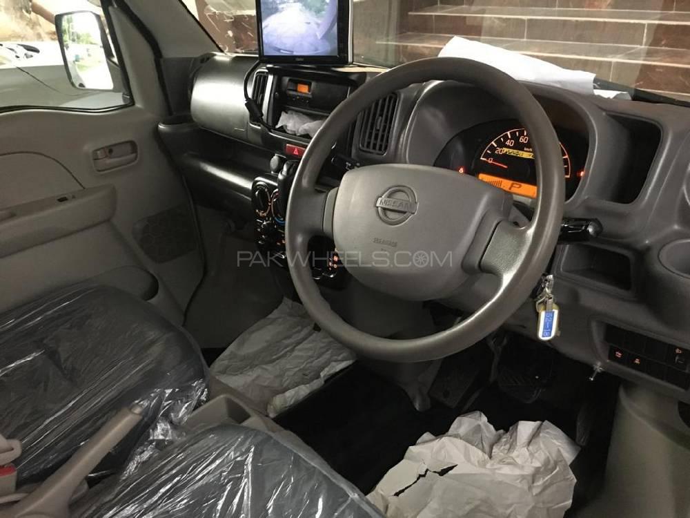 Nissan Clipper 2015 for Sale in Lahore Nissan Clipper 2015 for Sale in Lahore Image-9