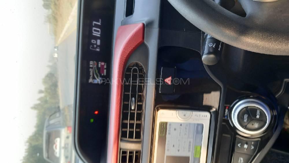 Toyota Aqua 2015 for Sale in Peshawar Toyota Aqua 2015 for Sale in Peshawar Image-18