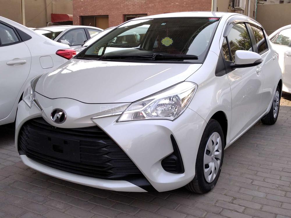 Toyota Vitz 2017 for Sale in Lahore Toyota Vitz 2017 for Sale in Lahore Image-2
