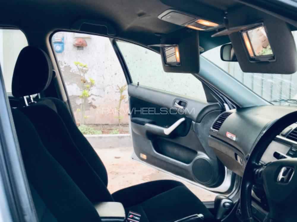 Honda Accord 2002 for Sale in Rawalpindi Honda Accord 2002 for Sale in Rawalpindi Image-4