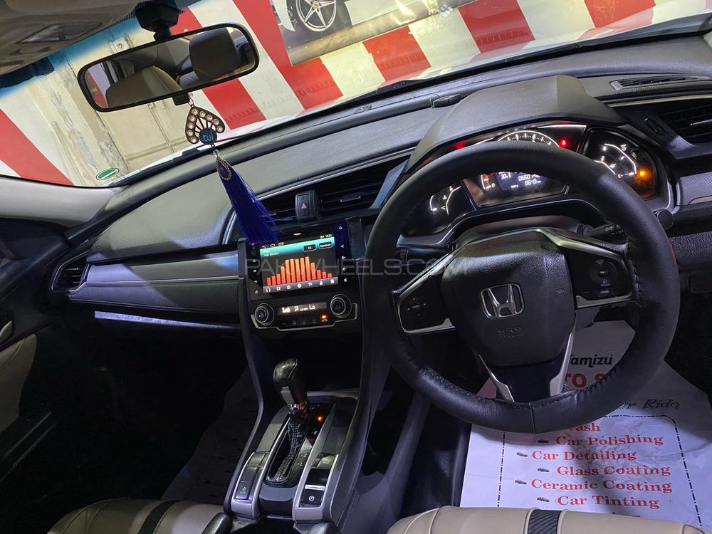 Honda Civic 2017 for Sale in Faisalabad Honda Civic 2017 for Sale in Faisalabad Image-9