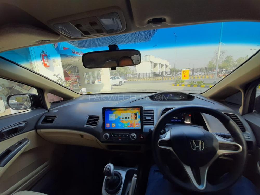 Honda Civic 2011 for Sale in Peshawar Honda Civic 2011 for Sale in Peshawar Image-2