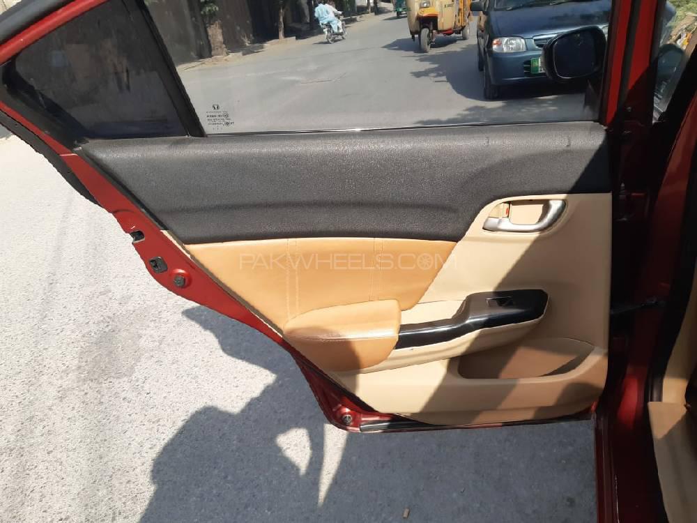 Honda Civic 2012 for Sale in Attock Honda Civic 2012 for Sale in Attock Image-5