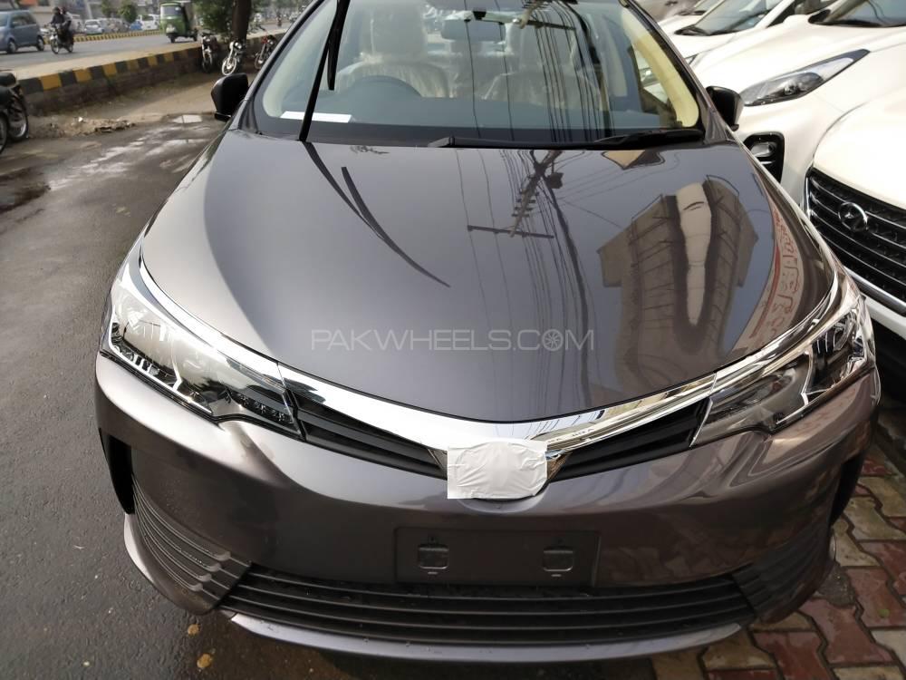 Toyota Corolla 2020 for Sale in Lahore Image-1
