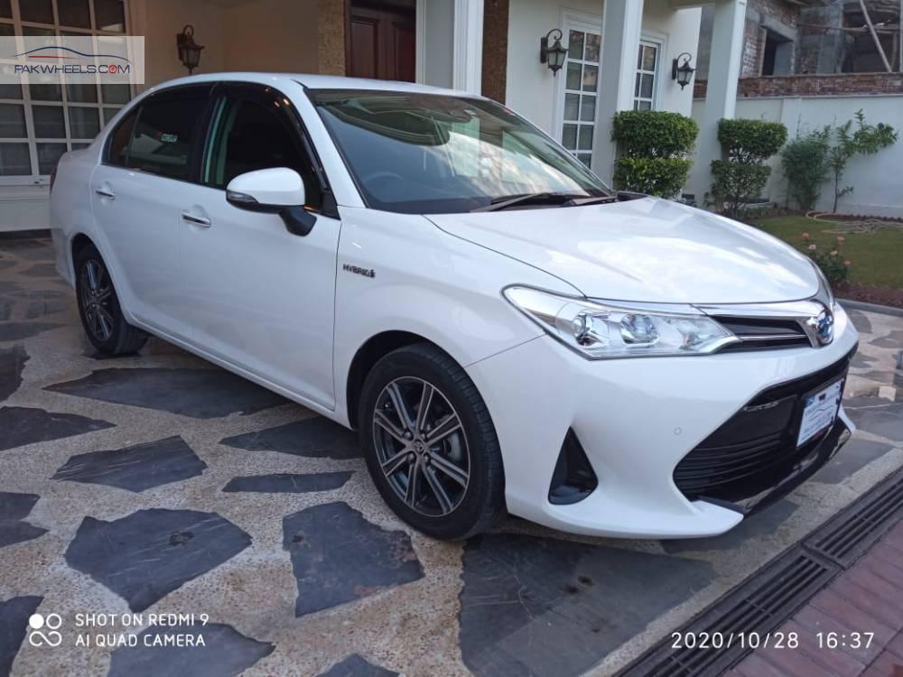 Toyota Corolla Axio 2017 for Sale in Islamabad Image-1