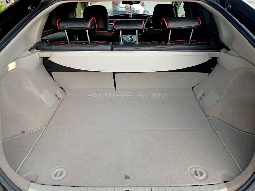 Toyota Prius 2015 for Sale in Karachi Toyota Prius 2015 for Sale in Karachi Image-10