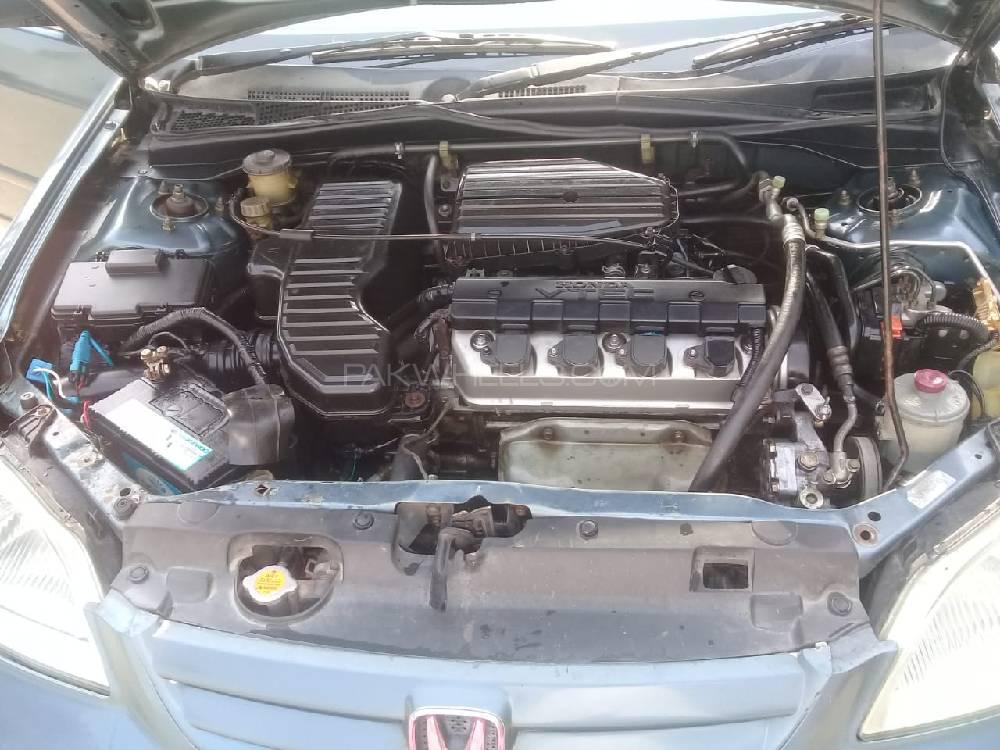 Honda Civic 2004 for Sale in Sialkot Honda Civic 2004 for Sale in Sialkot Image-3