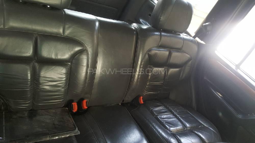Jeep Cherokee 2001 for Sale in Lahore Jeep Cherokee 2001 for Sale in Lahore Image-6