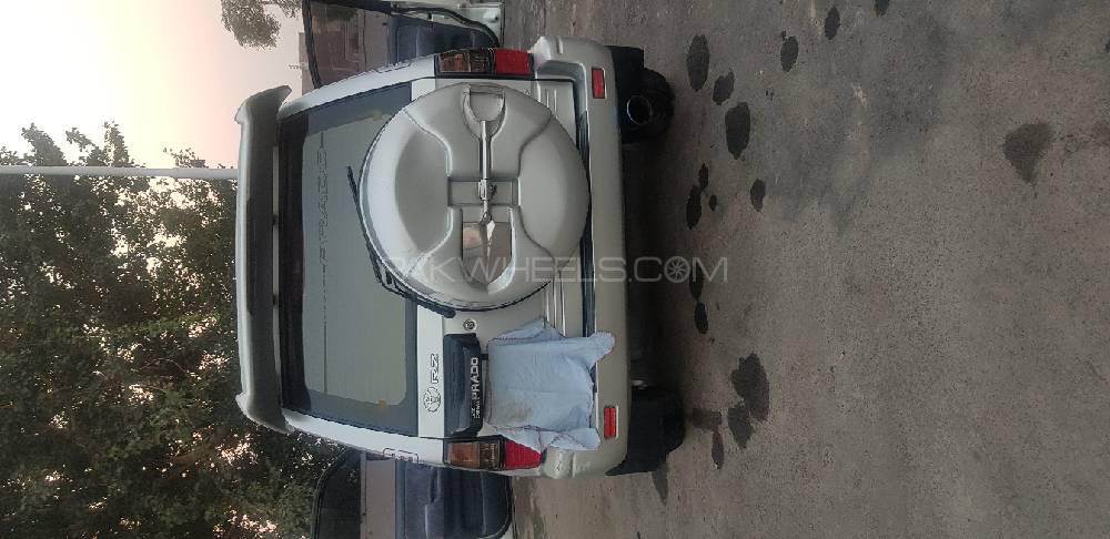 Toyota Prado 2002 for Sale in Lahore Toyota Prado 2002 for Sale in Lahore Image-5