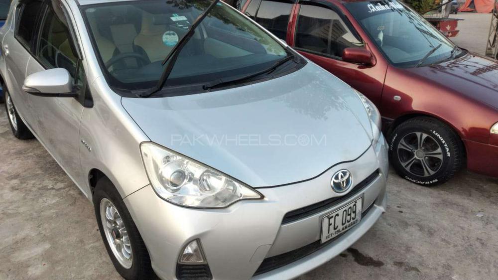 Toyota Aqua 2013 for Sale in Peshawar Image-1