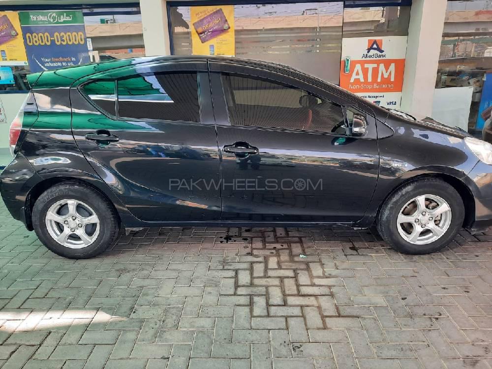 Toyota Aqua 2015 for Sale in Multan Toyota Aqua 2015 for Sale in Multan Image-10
