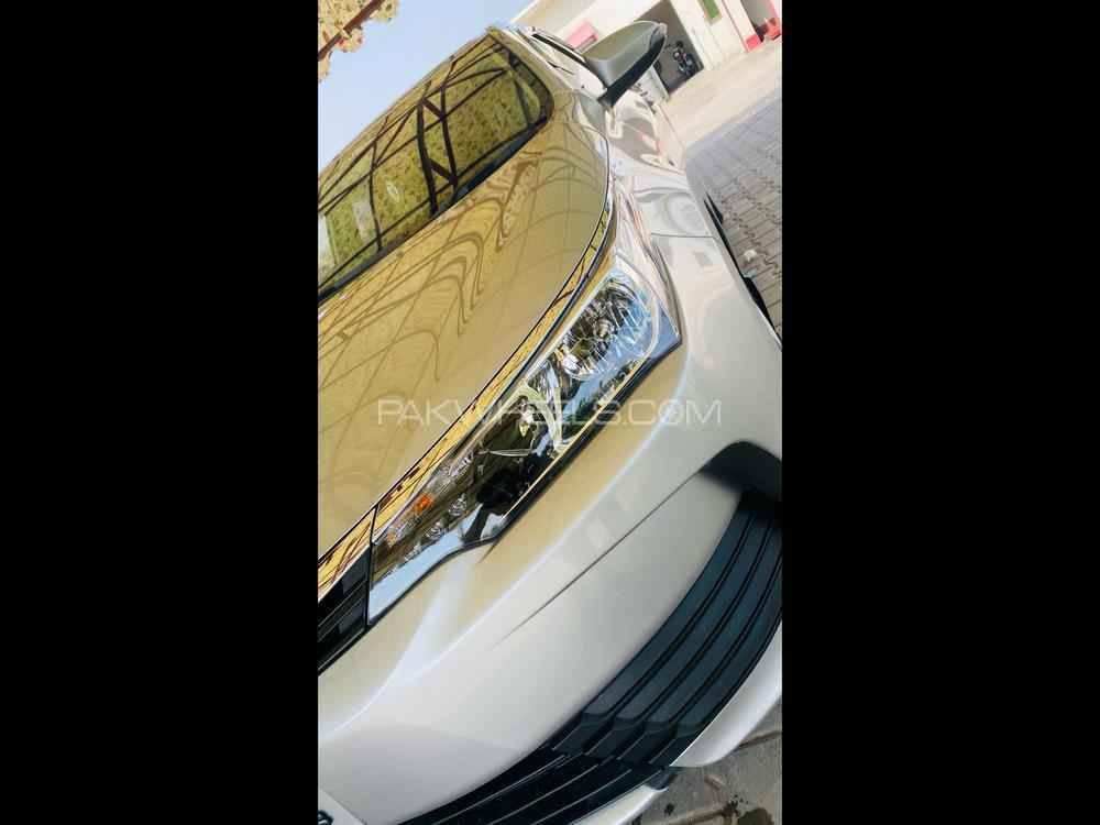 Toyota Corolla 2017 for Sale in Rahim Yar Khan Toyota Corolla 2017 for Sale in Rahim Yar Khan Image-2