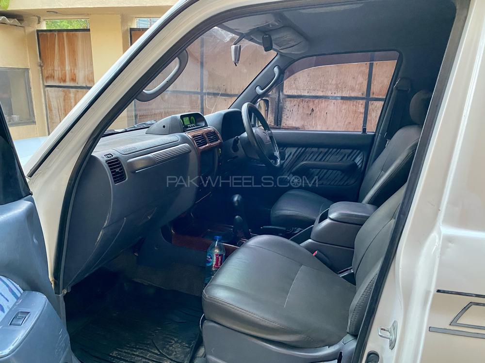 Toyota Prado 2000 for Sale in Karachi Toyota Prado 2000 for Sale in Karachi Image-8