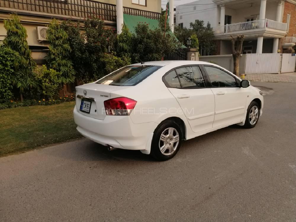Honda City 2014 for Sale in Lahore Honda City 2014 for Sale in Lahore Image-11