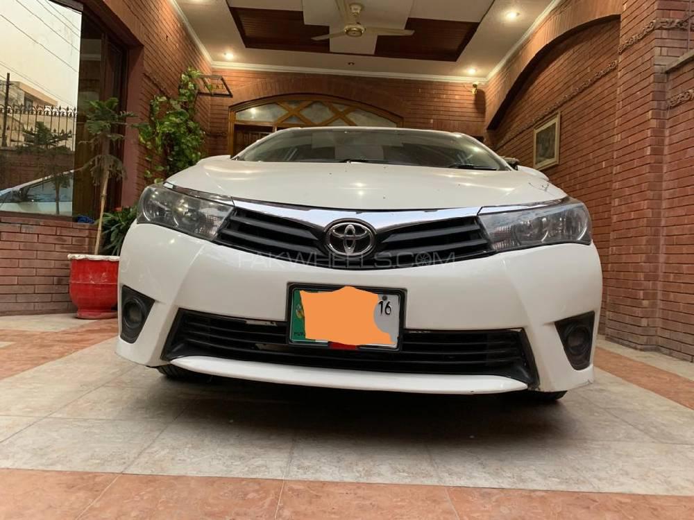 Toyota Corolla 2016 for Sale in Lahore Image-1