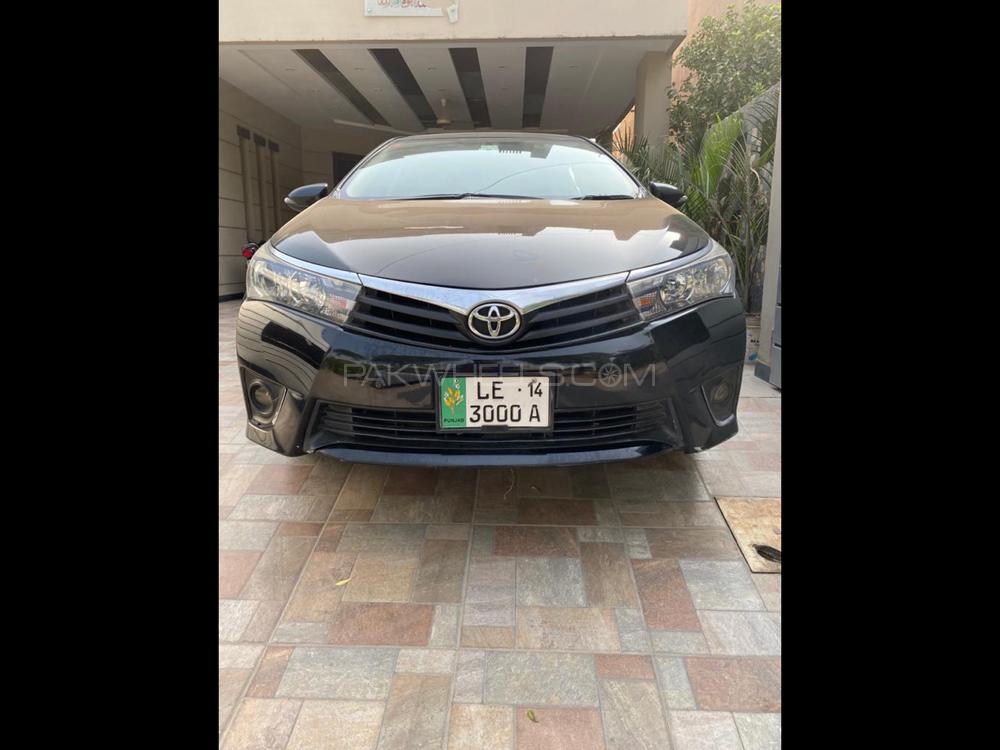 Toyota Corolla 2015 for Sale in Lahore Image-1