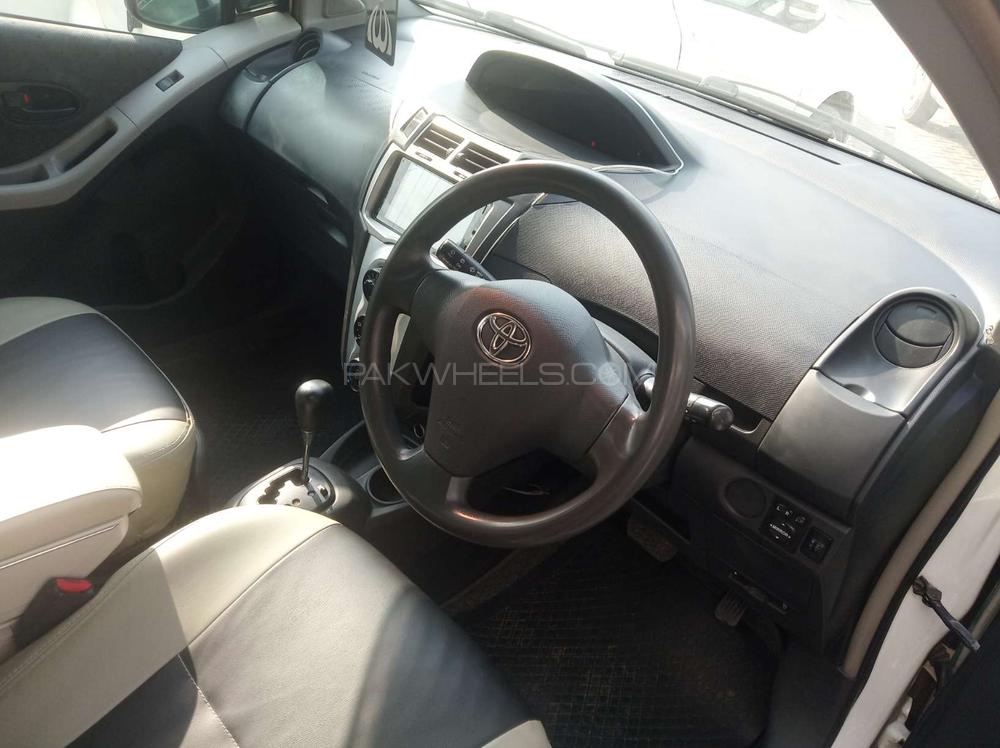 Toyota Vitz 2008 for Sale in Gujranwala Toyota Vitz 2008 for Sale in Gujranwala Image-3