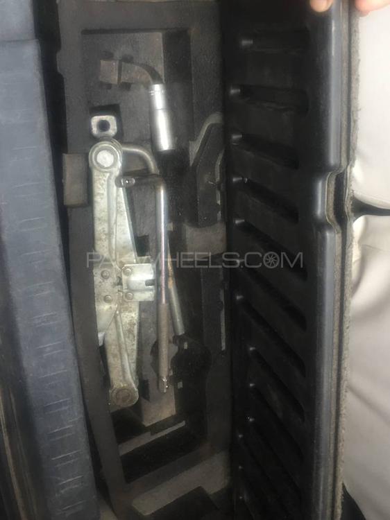 Daihatsu Move 2014 for Sale in Lahore Daihatsu Move 2014 for Sale in Lahore Image-14