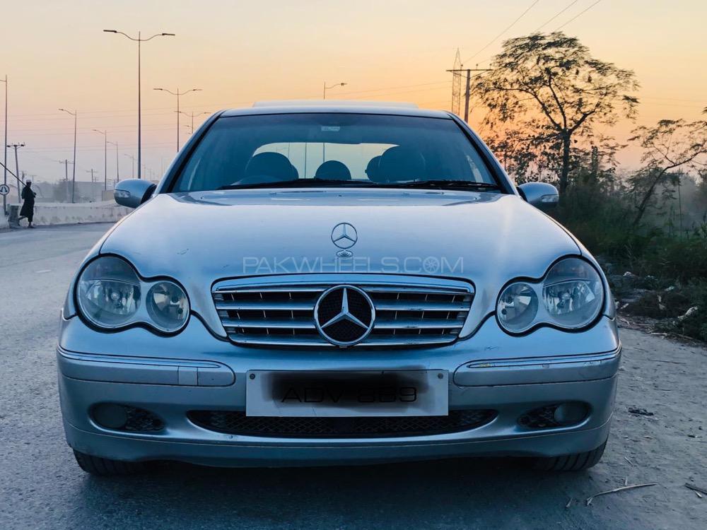 Mercedes Benz C Class 2002 for Sale in Peshawar Mercedes Benz C Class 2002 for Sale in Peshawar Image-11